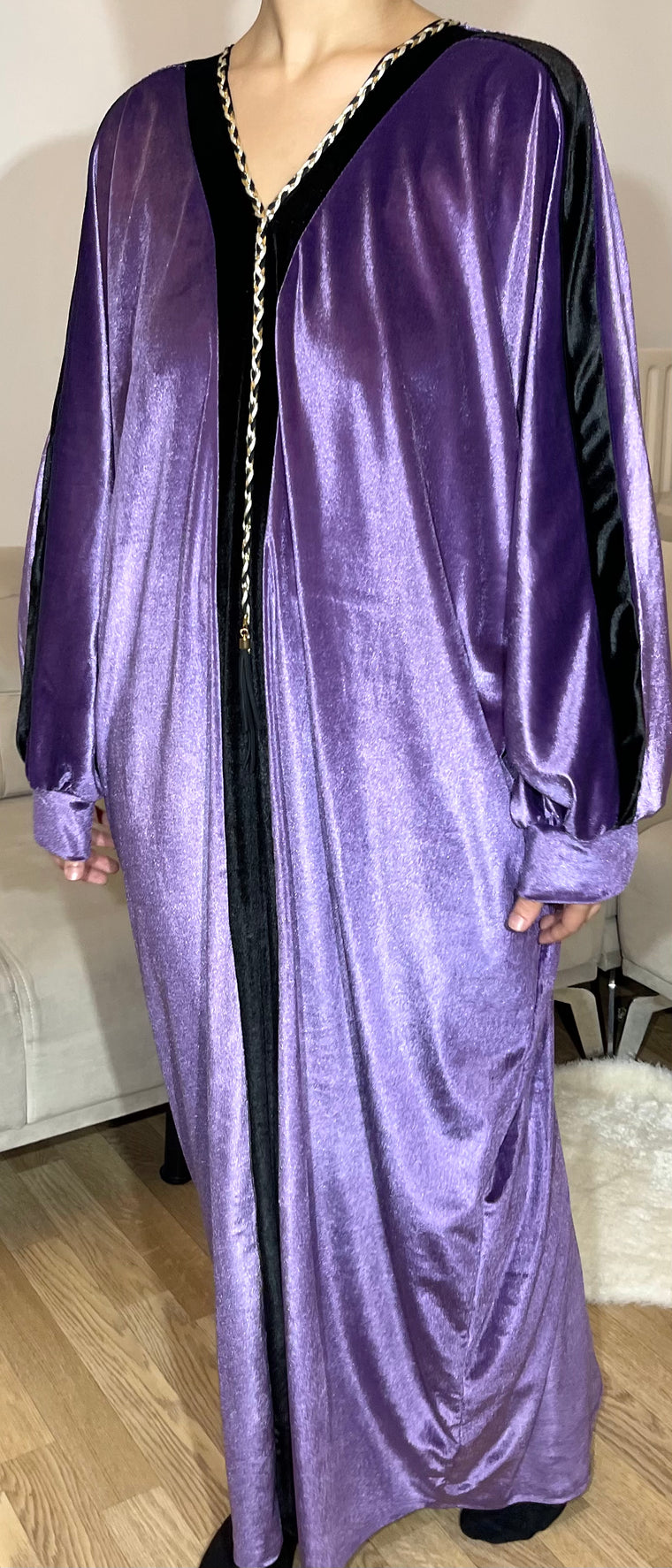 Abaya velour avec pompons Violet